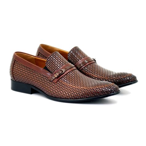 mens replica shoes pakistan|1 1 batch shoes pakistan.